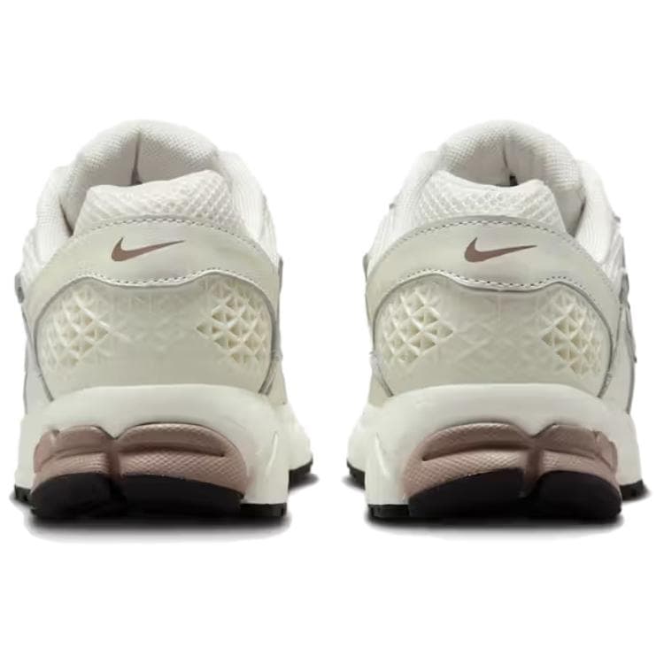 Кроссовки для бега Nike Air Zoom Vomero 5 White — фото 4