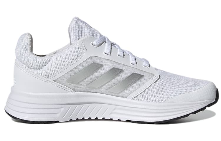 Кроссовки для бега adidas Galaxy 5 - изображение 2