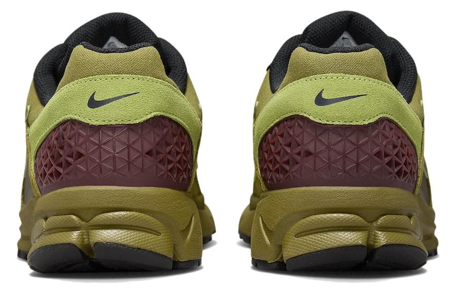 Кроссовки для бега Nike Air Zoom Vomero 5 "Pacific Moss" — фото 5