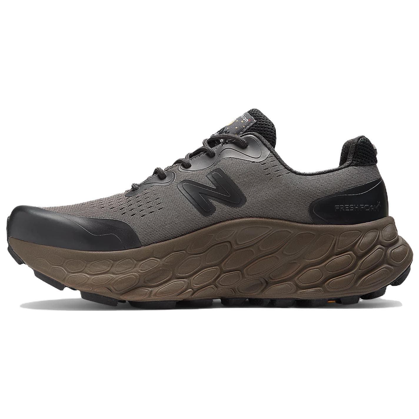 Кроссовки для бега District Vision x New Balance Fresh Foam More Trail Grey - изображение 1
