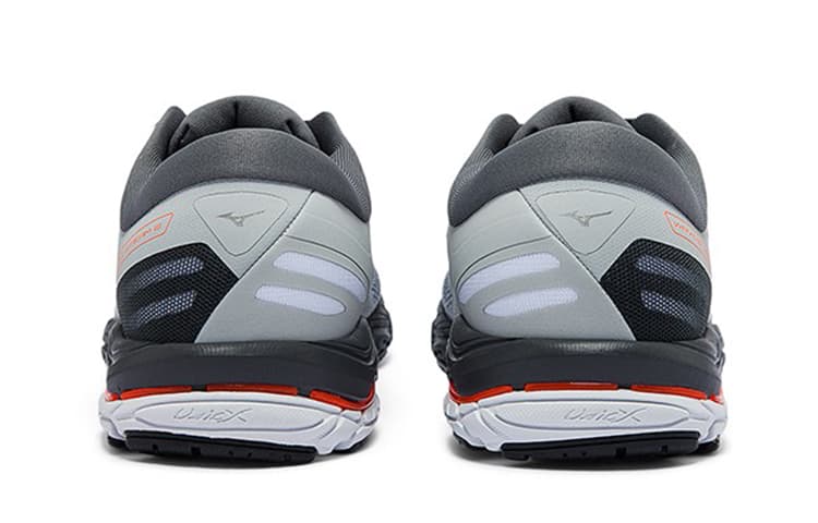 Кроссовки для бега Mizuno Stream 2 - изображение 4