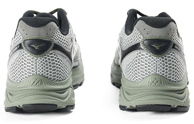Кроссовки для бега Mizuno Racer S "Emerald City" - изображение 5
