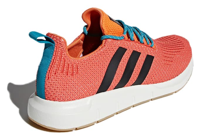 Кроссовки для бега adidas originals Swift Run Summer - изображение 4