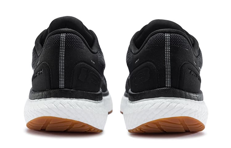 Кроссовки для бега Saucony Triumph 18 - изображение 4