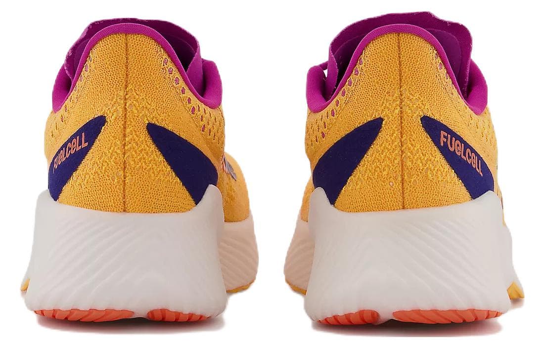 Кроссовки для бега New Balance NB FuelCell RC Elite v2 - изображение 5
