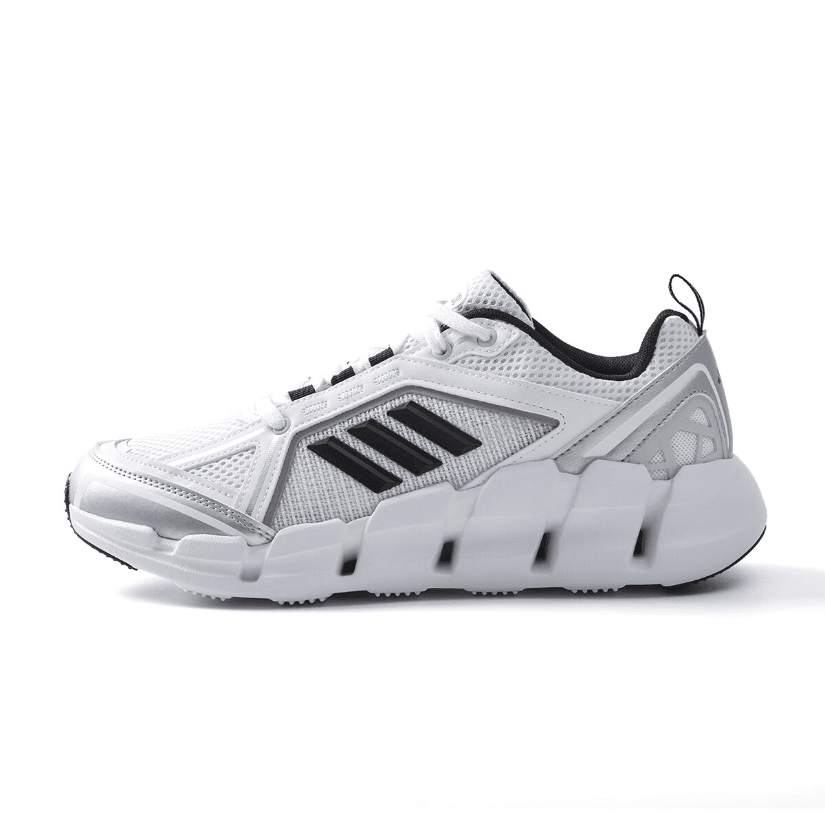 Кроссовки для бега adidas VENTAGE - изображение 1