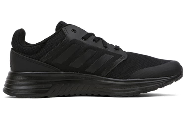 Кроссовки для бега adidas Galaxy 5 - изображение 2