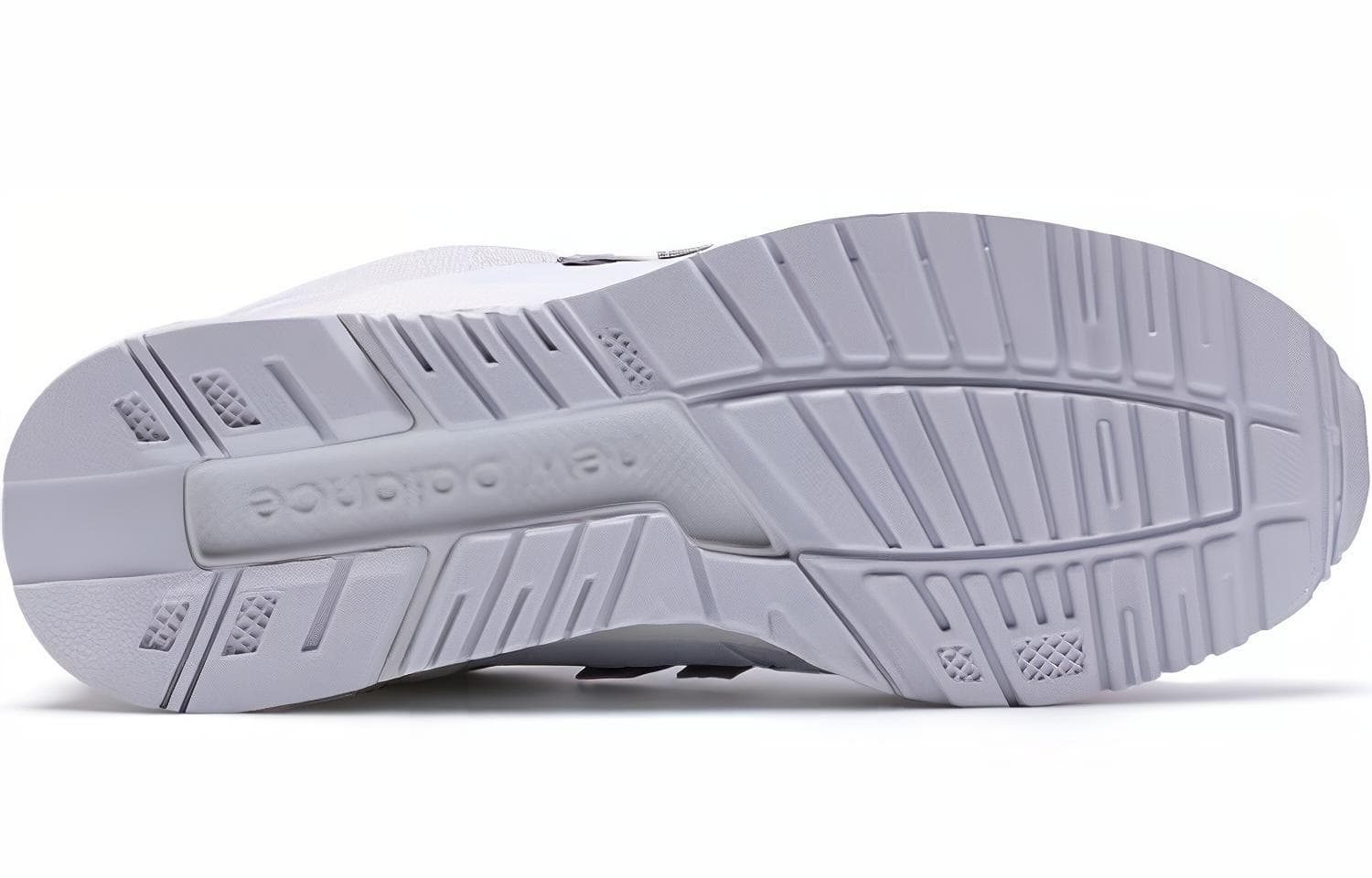 Кроссовки для бега New Balance NB 840 B - изображение 5