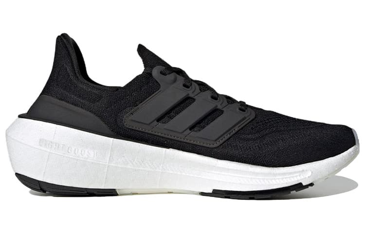 Кроссовки для бега adidas Ultraboost Light Black White - изображение 2
