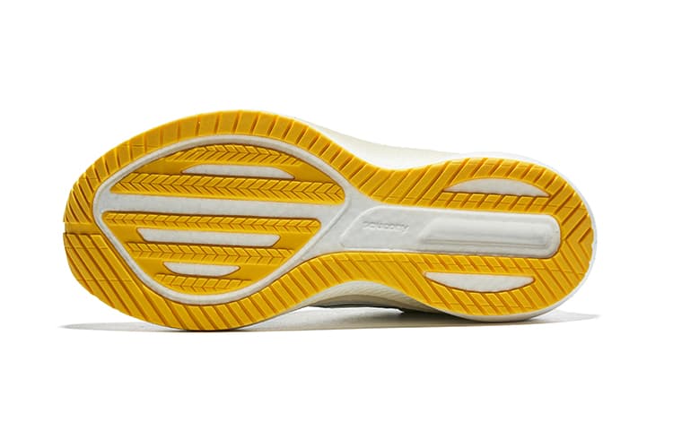 Кроссовки для бега Saucony Surge 3 SU - изображение 5