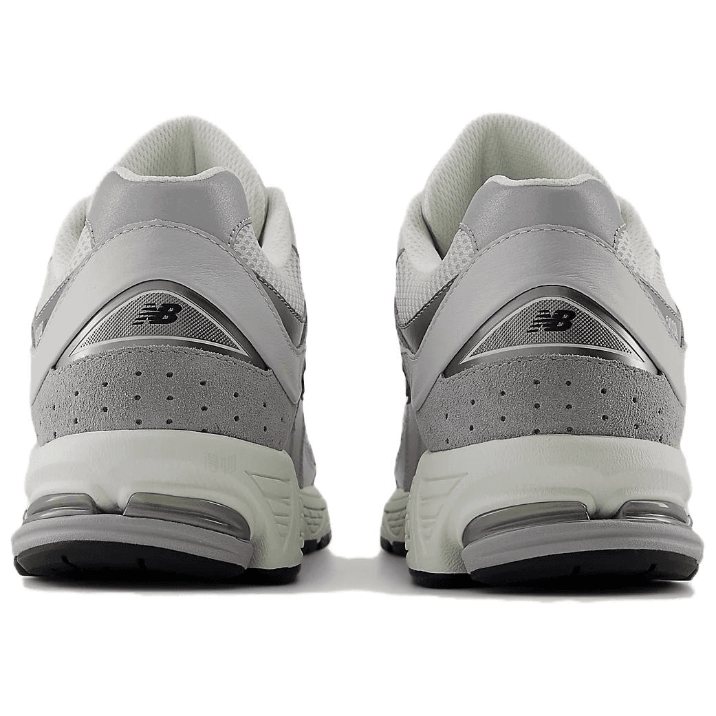 Кроссовки для бега New Balance 2002R Light Grey - изображение 5