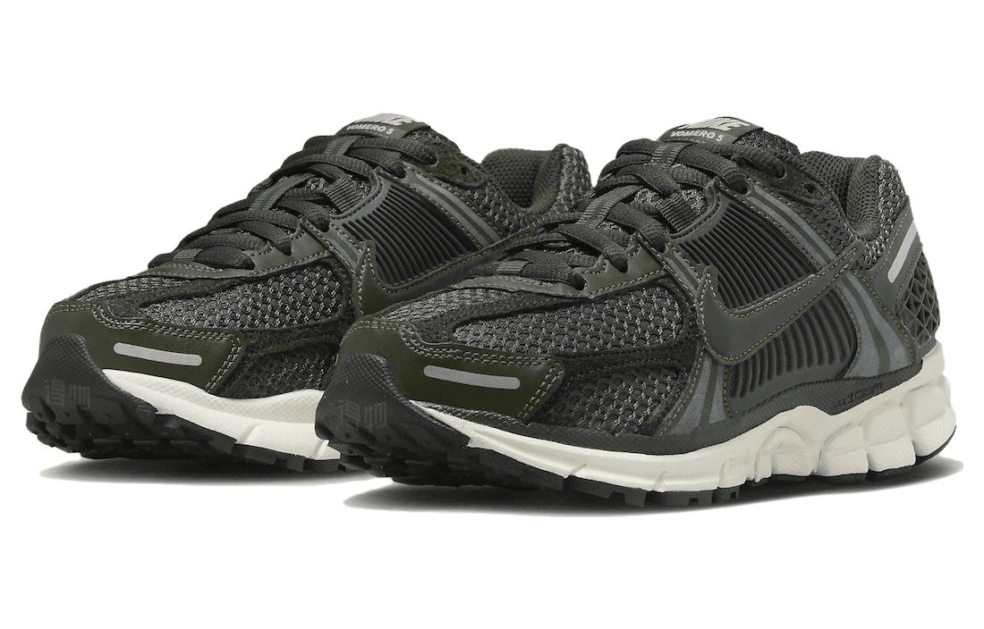 Кроссовки для бега Nike Air Zoom Vomero 5 Black Green — фото 3