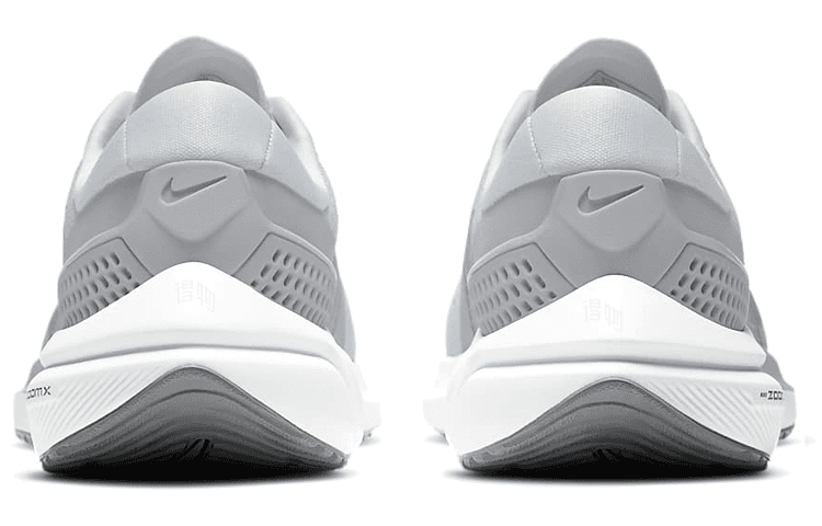 Кроссовки для бега Nike Air Zoom Vomero 15 — фото 5