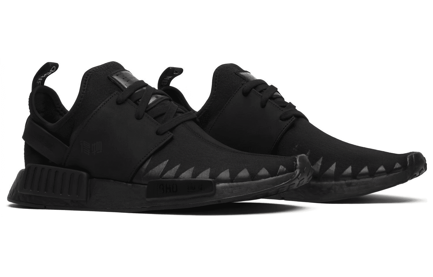 Кроссовки adidas originals NMD_R1 Triple Black - изображение 3