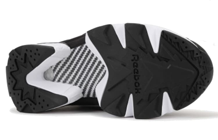 Кроссовки Reebok Instapump Fury Black - изображение 6