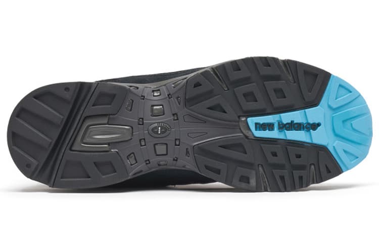 Кроссовки New Balance 828 Black - изображение 4