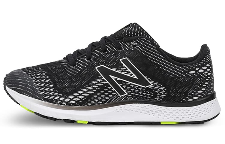 Кроссовки New Balance NB FuelCore - изображение 1