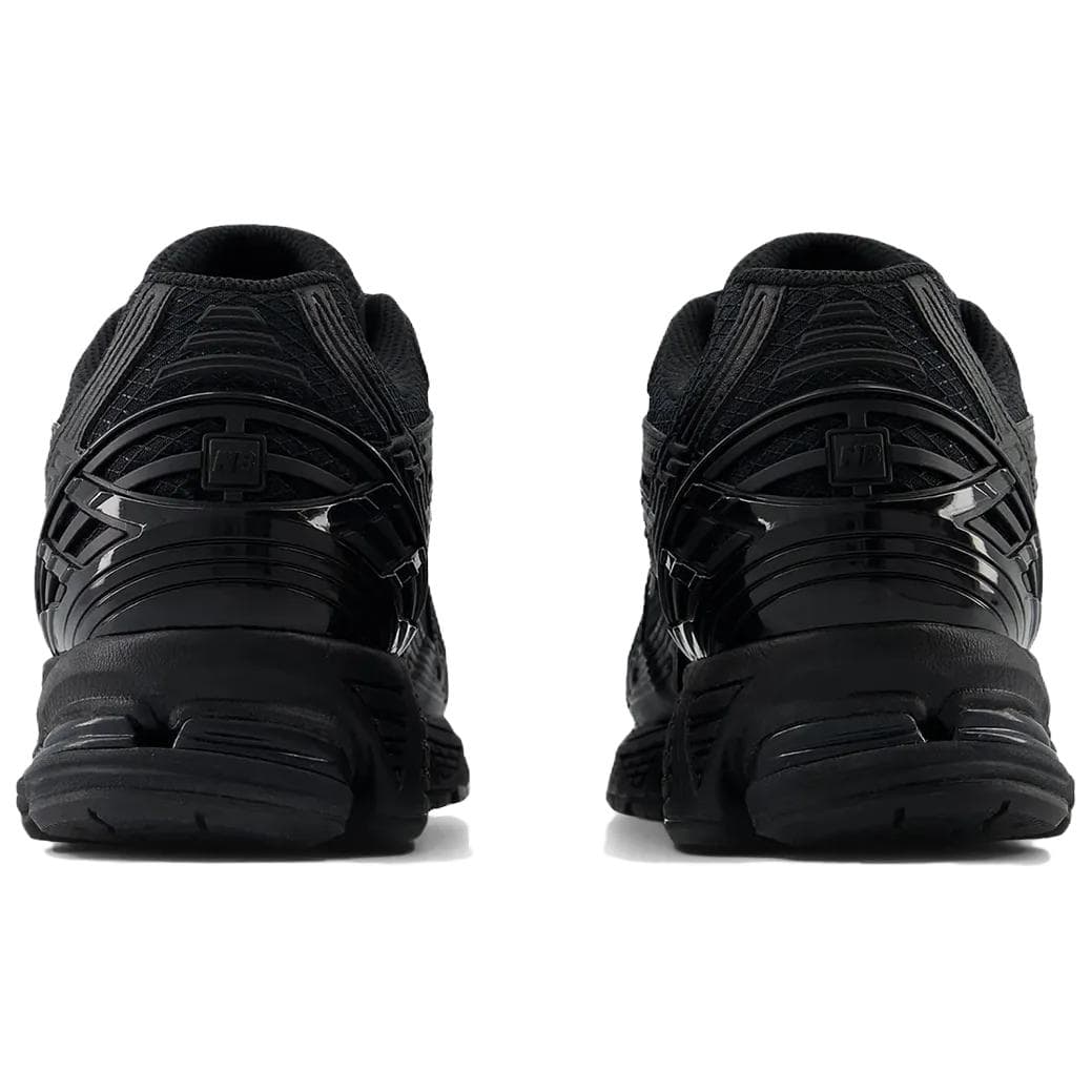 Кроссовки New Balance 1906U "Triple Black" - изображение 4