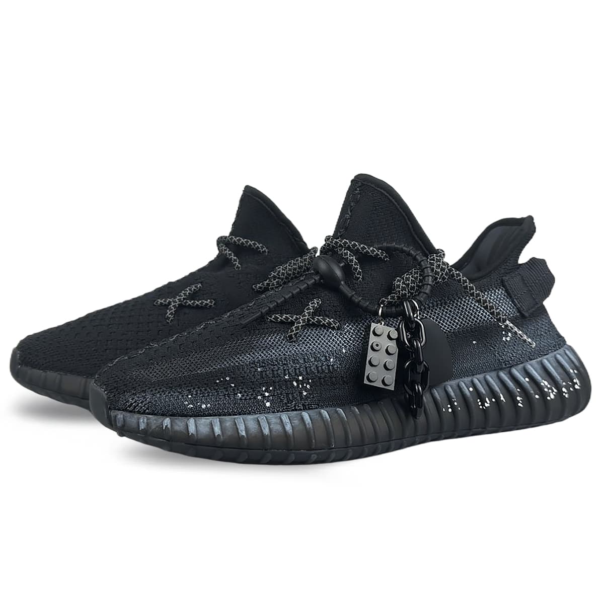 Кроссовки adidas Yeezy Boost 350 V2 "Onyx" - изображение 4