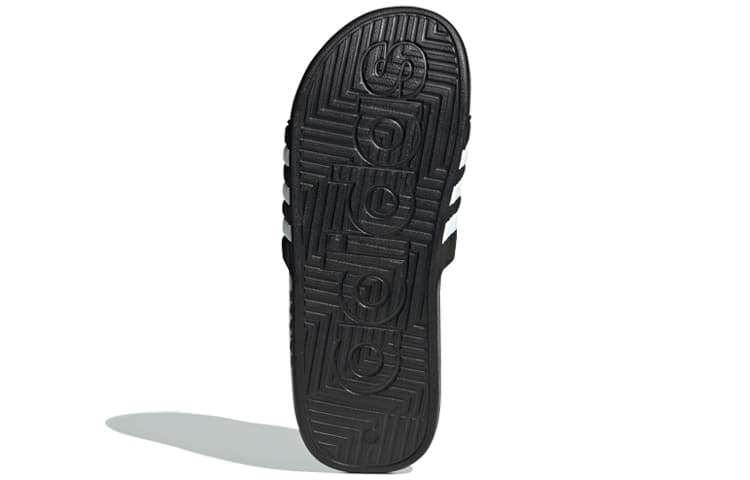Сандалии adidas Adissage Black White - изображение 5