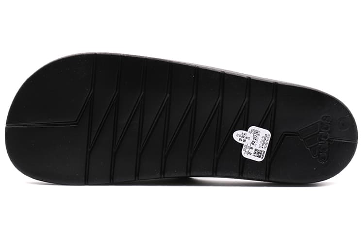 Сандалии adidas - изображение 5