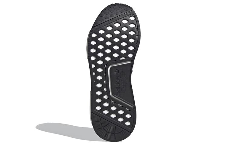 Кроссовки adidas NMD_R1 Star Wars - изображение 6