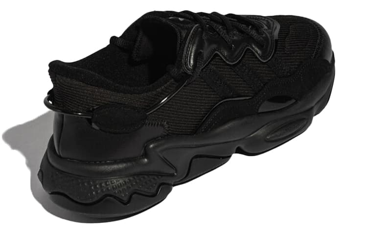 Кроссовки adidas Ozweego Black - изображение 4