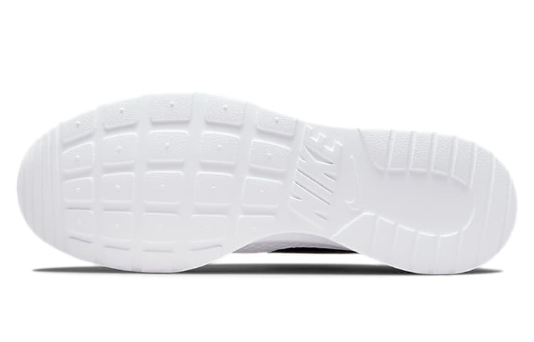 Кроссовки Nike Tanjun - изображение 6