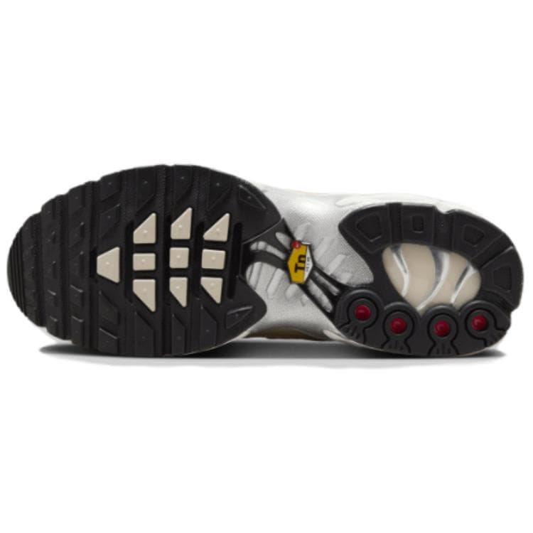 Кроссовки Nike Air Max Plus - изображение 6