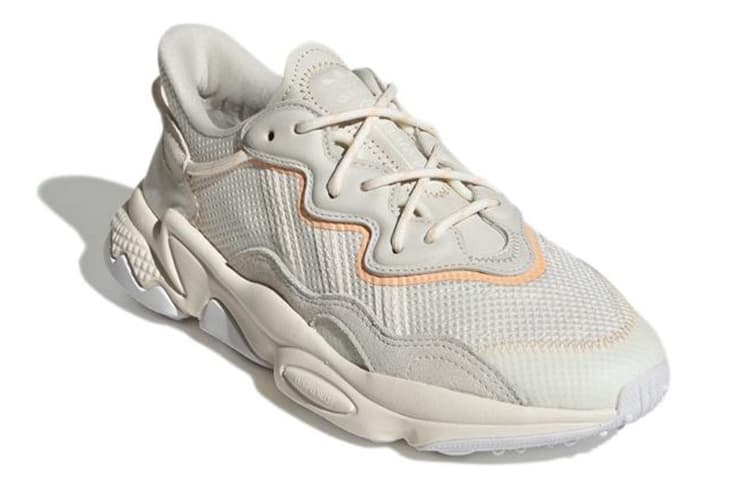 Кроссовки adidas Ozweego Light Grey - изображение 3