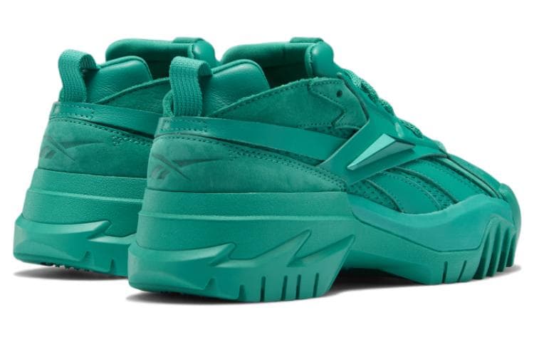 Кроссовки Cardi B x Reebok Club C V2 - изображение 4