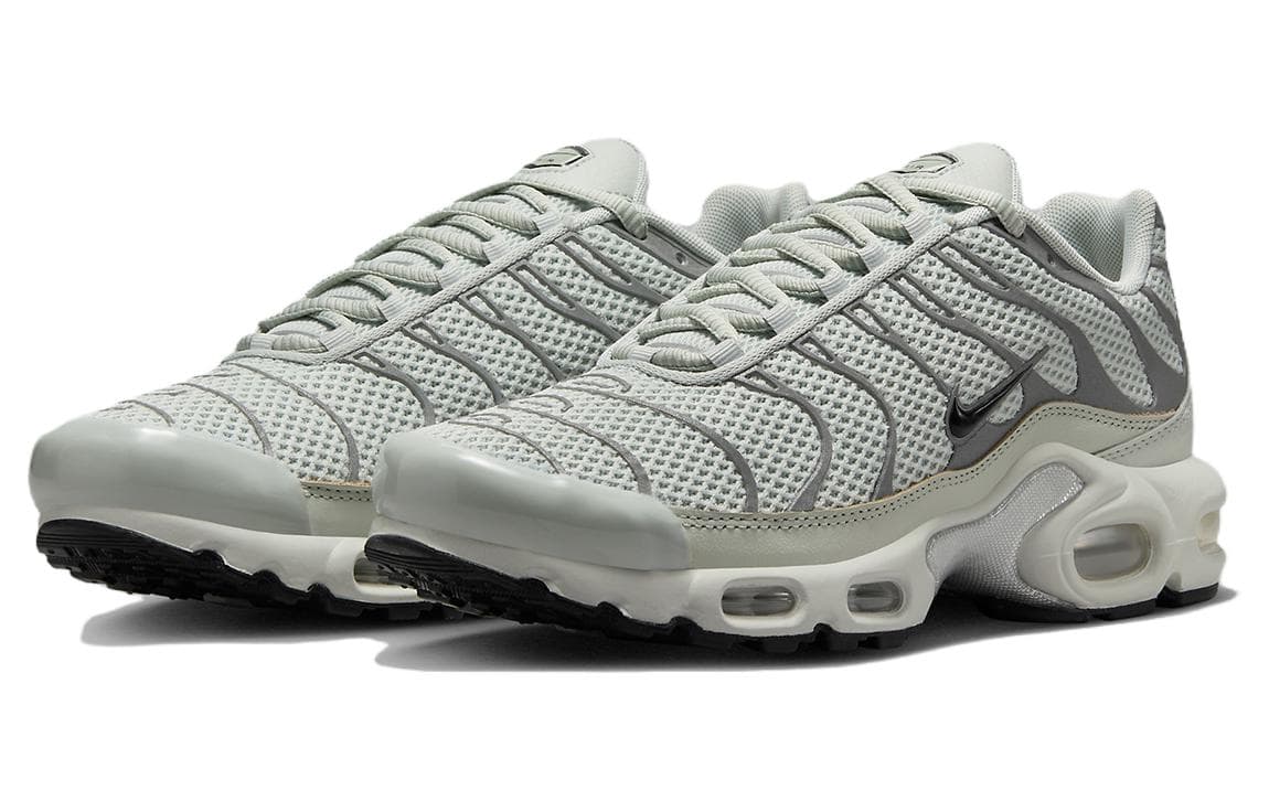 Кроссовки Nike Air Max Plus Grey - изображение 3