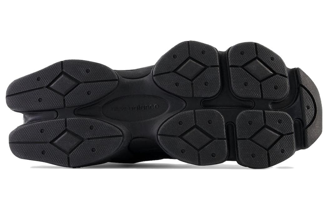Кроссовки New Balance 9060 "Triple Black" - изображение 5
