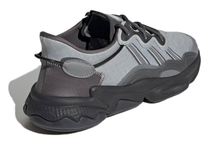 Кроссовки adidas Ozweego - изображение 4