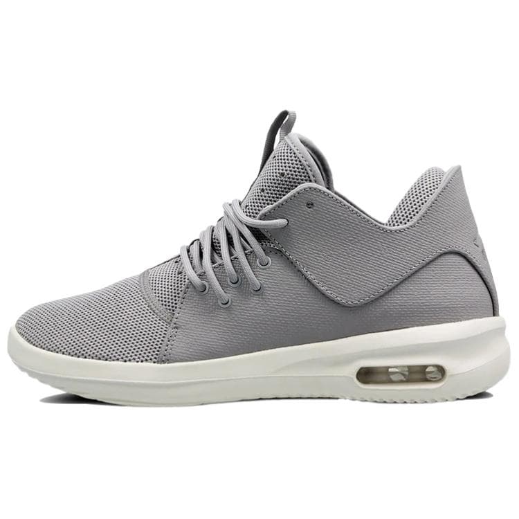 Кроссовки Jordan First Class - изображение 1
