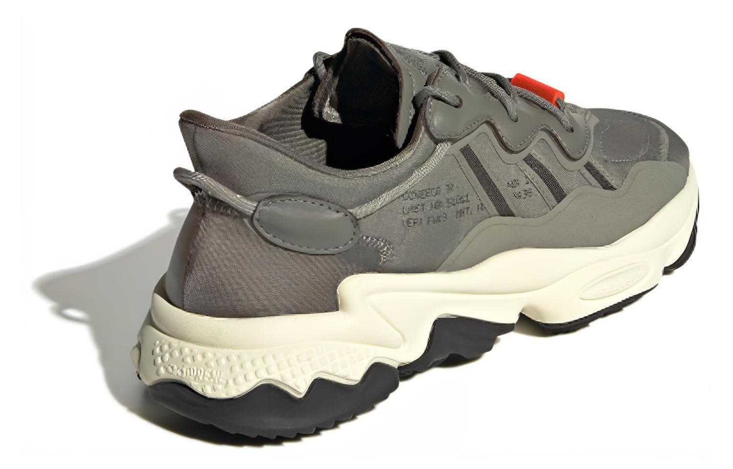 Кроссовки adidas originals Ozweego TR - изображение 4