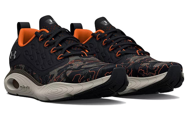 Кроссовки Under Armour HOVR Revenant Camo - изображение 3