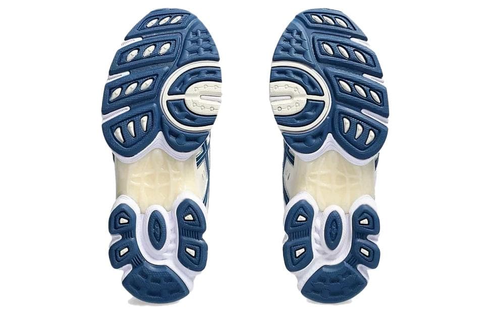 Кроссовки Asics GEL-Nimbus 9 Sneakers - изображение 6