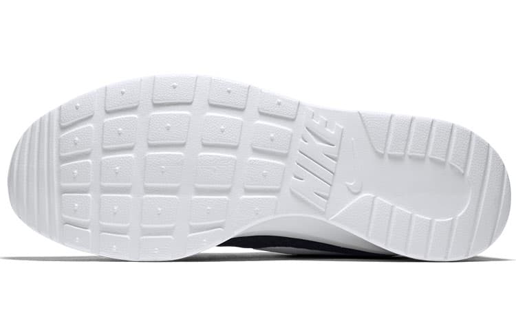 Кроссовки Nike Tanjun - изображение 6