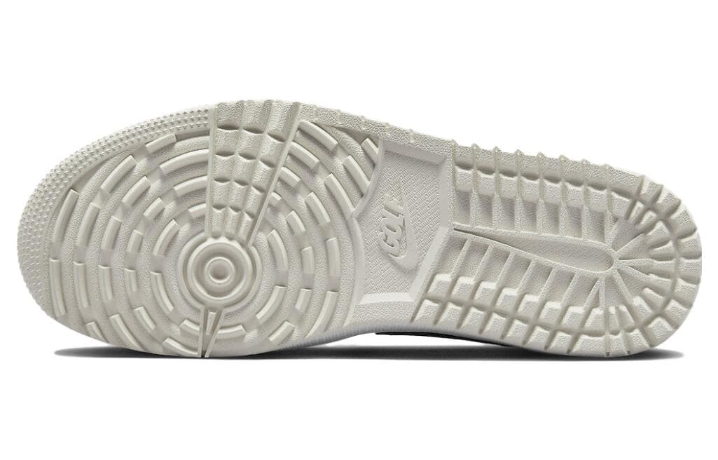Кроссовки Jordan Air Jordan 1 Low Golf White Black - изображение 6