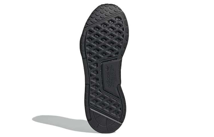 Кроссовки adidas NMD_R1 V3 Black - изображение 6