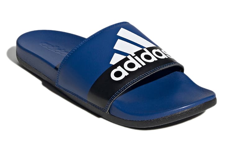 Сандалии adidas Adilette Comfort Sandals - изображение 2