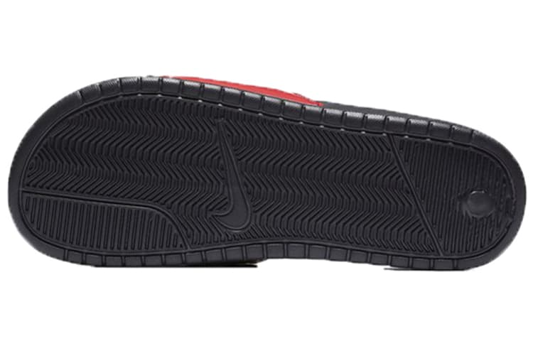 Сандалии Nike JDI Slide Black Red - изображение 4