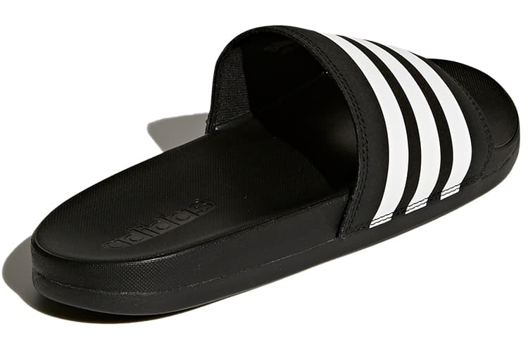 Сандалии adidas Adilette Comfort Slides - изображение 4