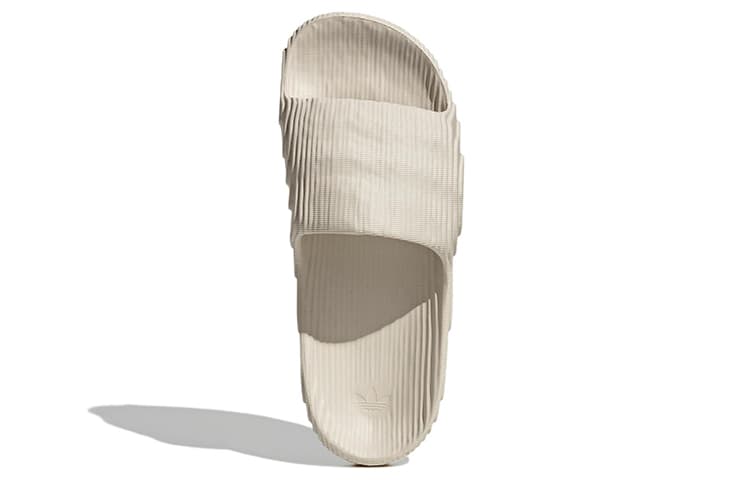 Сандалии adidas Adilette Beige - изображение 5
