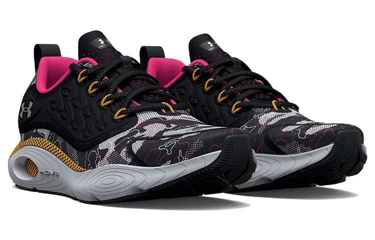 Кроссовки Under Armour HOVR Revenant Camo - изображение 3