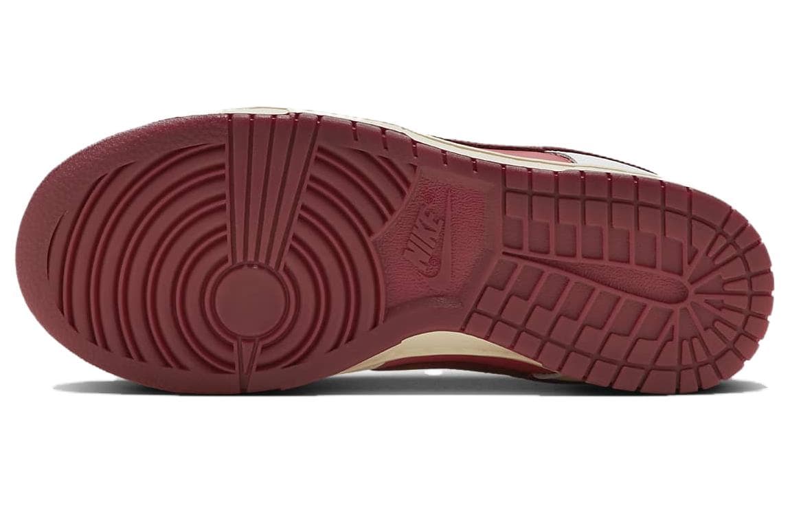 Кроссовки Nike Dunk Low "Valentine’s Day" - изображение 6