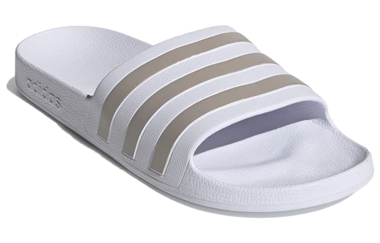 Сандалии adidas Adilette - изображение 3
