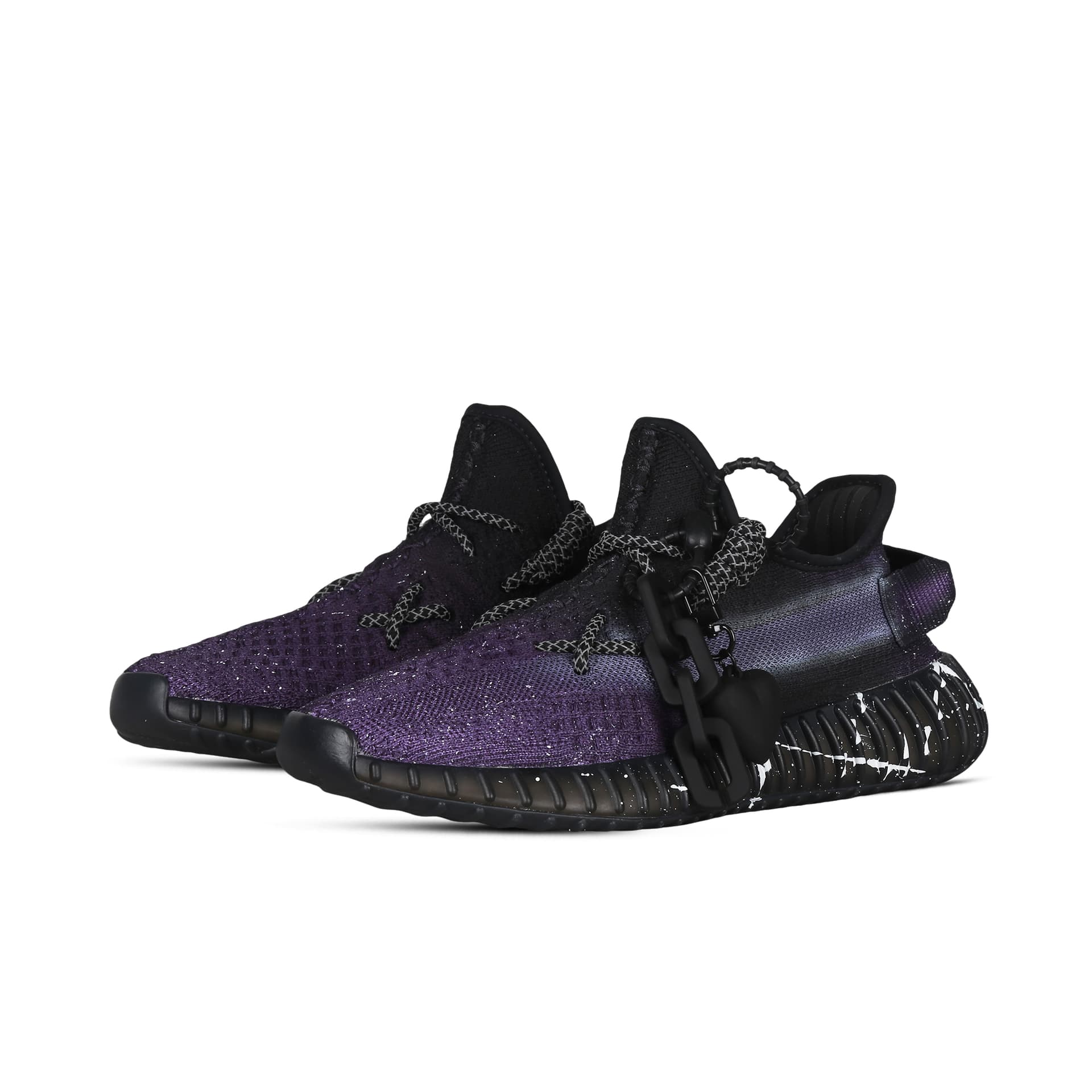 Кроссовки adidas Yeezy Boost 350 V2 - изображение 4