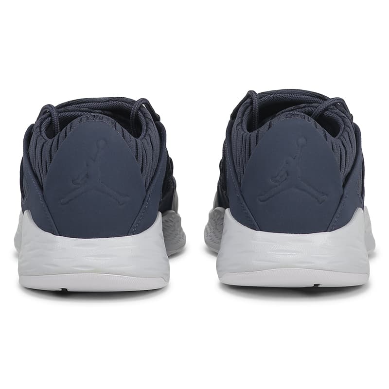 Кроссовки Jordan Formula 23 Low - изображение 5